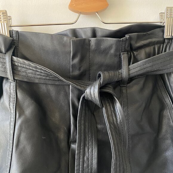 Zara Faux Leather Shorts With Belt - Picture 8 of 8